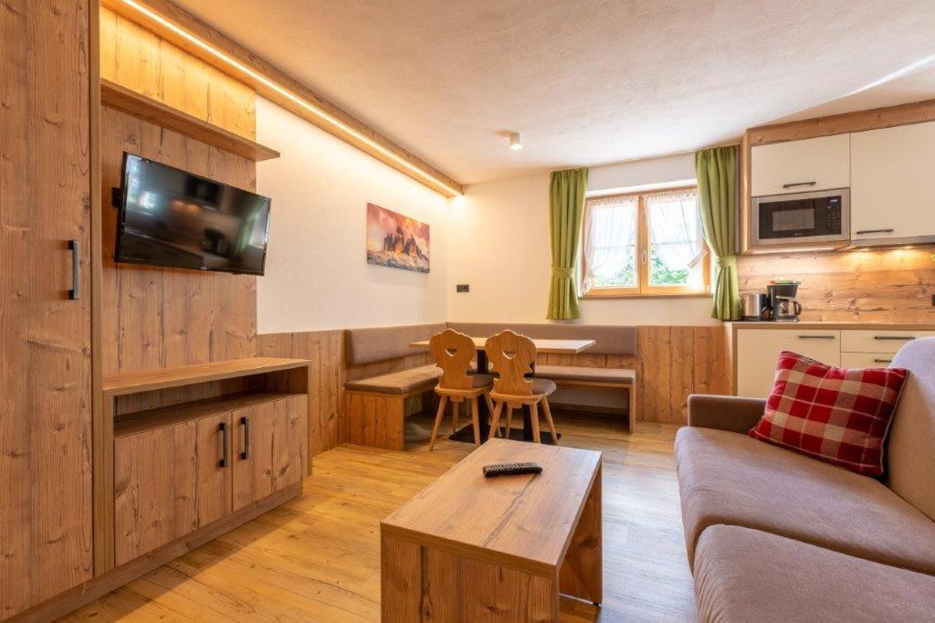 Apartment Edelweiss セスト エクステリア 写真